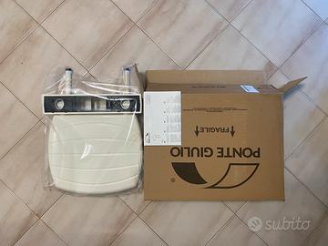 Sedia muro con piedini Ponte Giulio