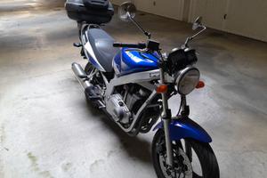 Suzuki GS 500 - 2003