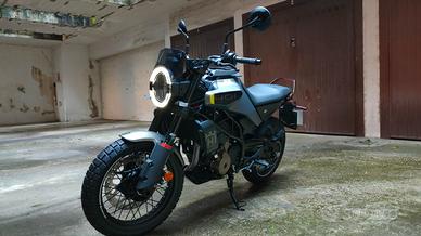 Husqvarna Svartpilen 401 - 2024