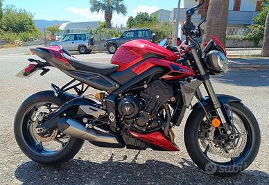Triumph Street Triple 765 RS - Anno 2024 - Km 2600