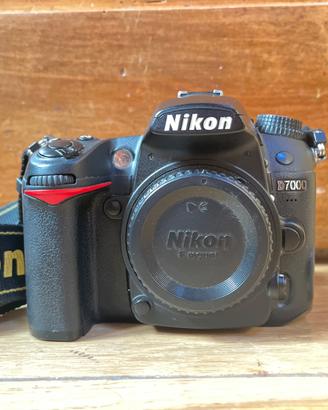 Nikon D7000 +obiettivi 16-85mm vr e 35mm vr