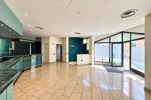 Immobile di 135 m² con 2 locali a Cesano Maderno