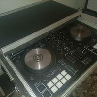 Controlller Traktor S2 MK3 pari al nuovo