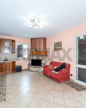 Casa Semindipendente - Castiglione di Sicilia