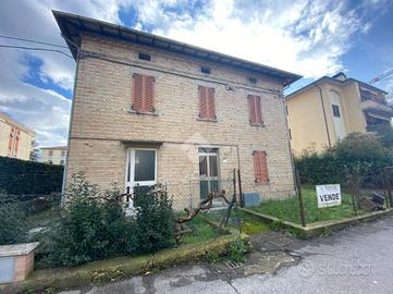 CASA INDIPENDENTE A BASTIA UMBRA