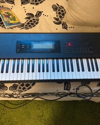 Korg T3