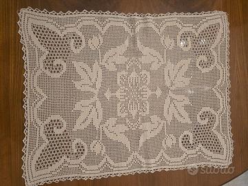 CENTROTAVOLA IN FILO DI SCOZIA   BEIGE