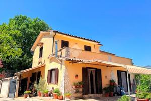 CASA SEMINDIPENDENTE A MONTASOLA