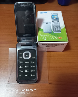 Telefono Samsung a sportello