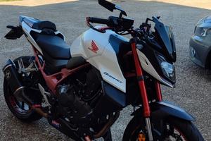 Hornet 750