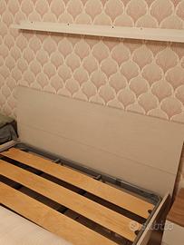 Letto matrimoniale 