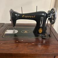 Macchina da cucire vintage
