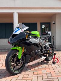 Kawasaki Ninja Zx6-r da pista