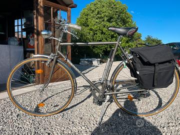 Bicicletta bianchi