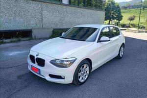 BMW Serie 1 118d Unique 5p. (cambio automatico)