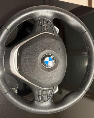 Volante Bmw con air bag e paddle