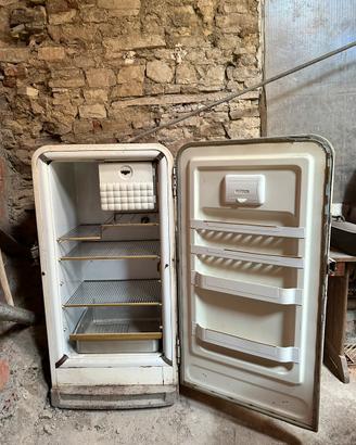 Frigorifero vintage Frigidaire anni 40 Usa