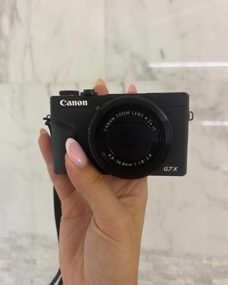Canon G7 X Mark III