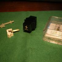 Testina Shure M44E + Stilo di ricambio nuovo