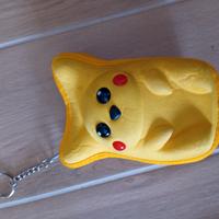 Astuccio portachiavi a forma di Pikachu