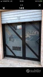 Porta in alluminio adatta a tutti gli ambienti