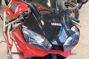 Yamaha YZF R6 GARANZIA 12 MESI