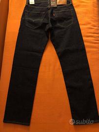 Pantaloni Levis