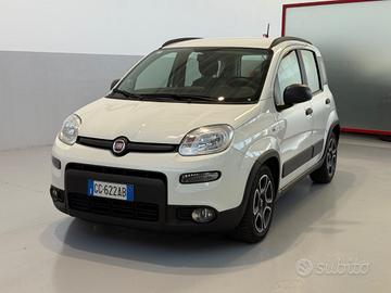 FIAT Panda 1.0 FireFly S&S Hybrid City Life UNIC