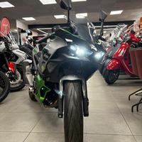 Kawasaki Ninja 7 Hybrid - AZIENDALE