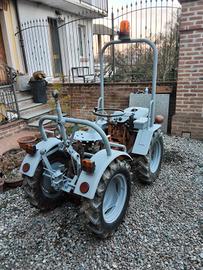 trattorino pasquali diesel 18 cavalli. 4x4 .