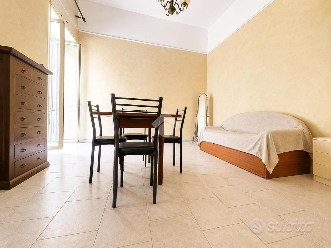 Apartment in Napoli, Porta Nolana, Municipalità 2 - Altro
