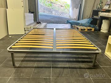 Struttura letto matrimoniale