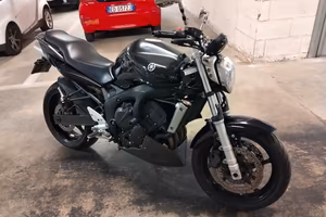 Yamaha Fz6