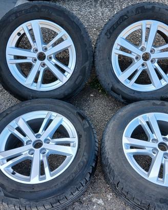 cerchi in lega e gomme originali Audi q3