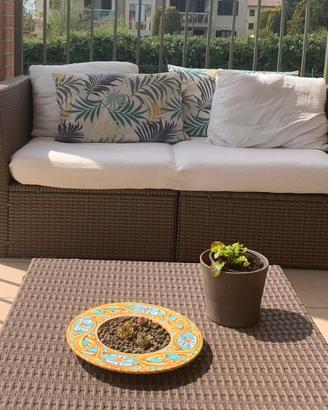 Set divano giardino ikea modello vittskar marrone