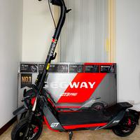Monopattino Elettrico NINEBOT ZT3 PRO