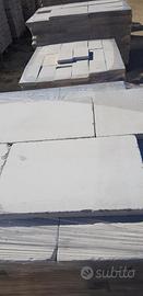 Basole in marmo di Apricena