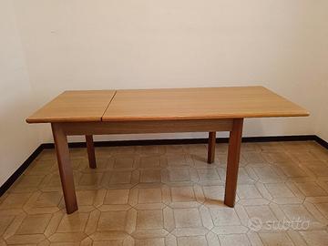 tavolo in legno allungabile 