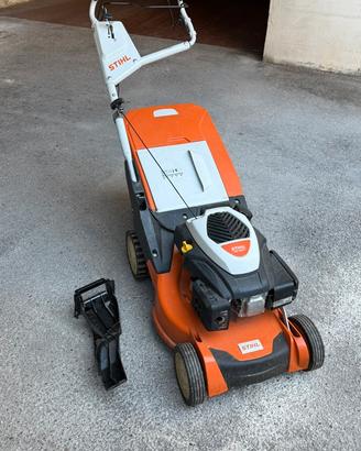 RASAERBA STIHL RM 650 V