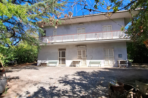Casa Indipendente con terreno