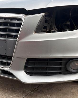 Paraurti anteriore audi A4 B8 anno 2008 modello st