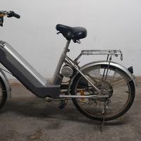 bicicletta elettrica e-bike vintage