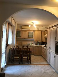 Cucina marca lube completa di elettrodomestici 