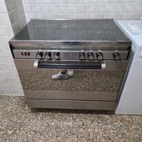 cucina 5 fuochi a gas e forno con grill