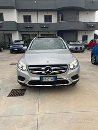 MERCEDES GLC 220D TETTO APRIBILE