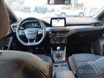 Ford Focus 1.0 ecoboost MHEV 5P. STLINE
