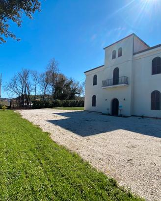 Villa l'aura appartamenti vacanza lido riccio