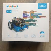 Robot mBot programmabile