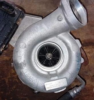 Turbina bmw serie 3 e90 330d 231cv 235cv gt2260v