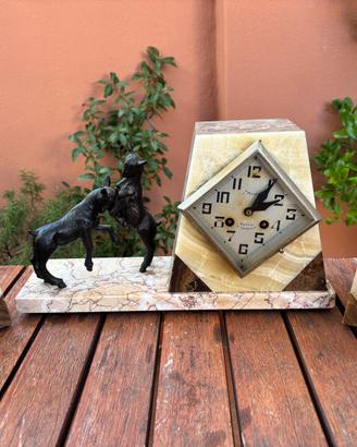 Orologio da camino Art Déco anni ‘20-‘30 in marmo